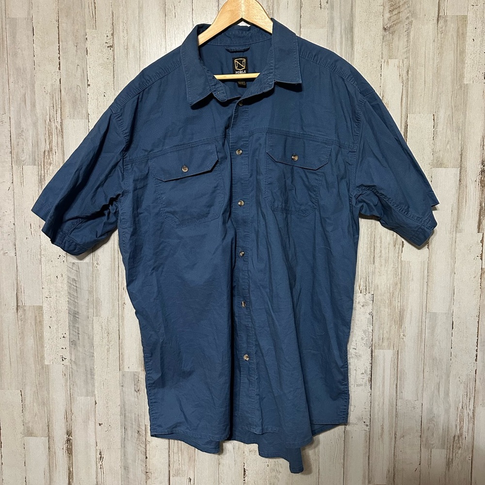 Men’s XXL Noble Outfitters Shirt